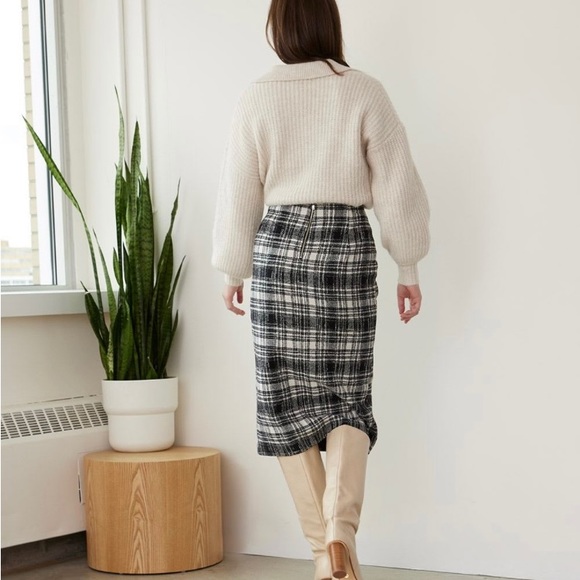 Reitmans skirt midi. Just like new! - Picture 2 of 5